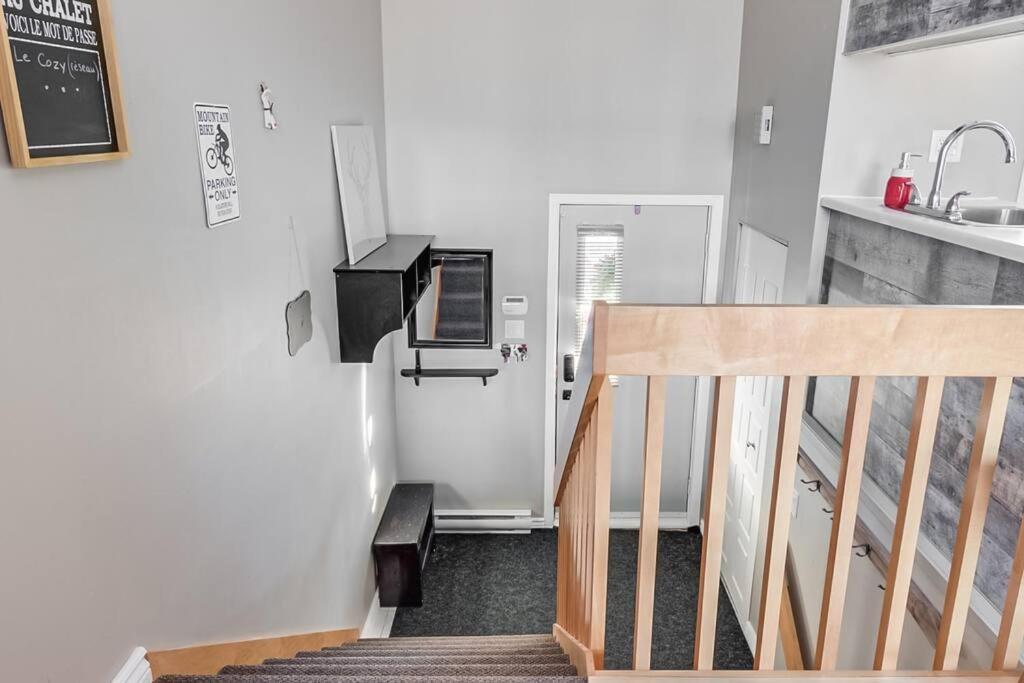 Le Cozy-Condo A Louer A Stoneham Ngoại thất bức ảnh