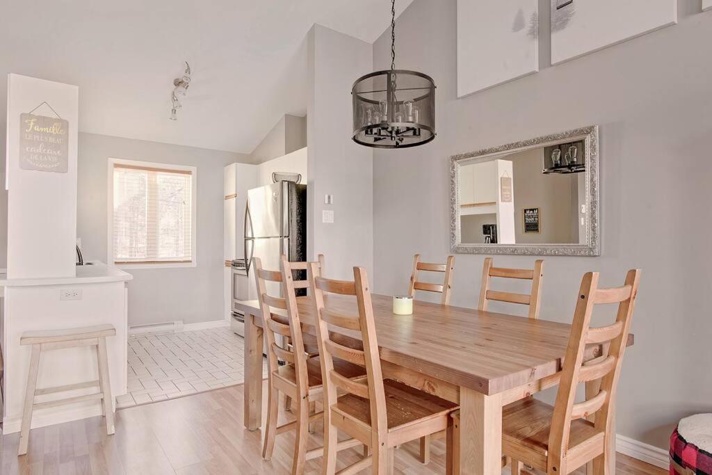 Le Cozy-Condo A Louer A Stoneham Ngoại thất bức ảnh